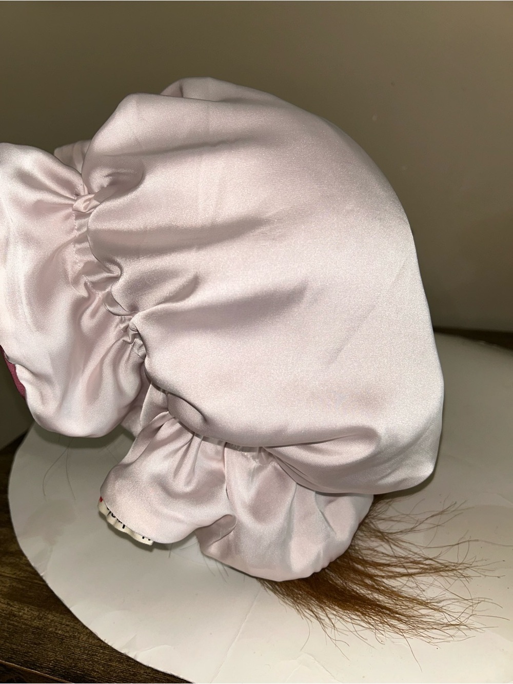 Reversible silk bonnet - Dusty Rose & Pale Pink - Picture 2 of 2